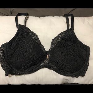 Victoria’s Secret bra